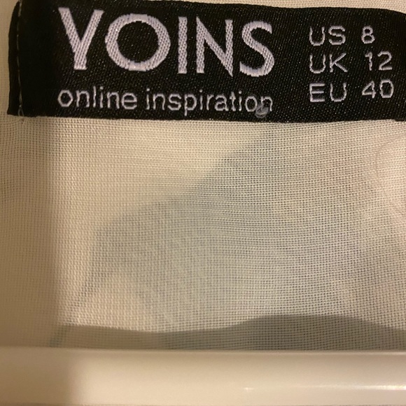 Worn once! Stunning romper, flattering fit… - Picture 2 of 3